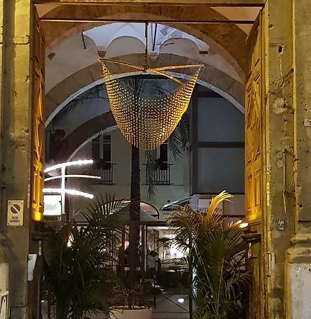 Hotel Regina パレルモ エクステリア 写真