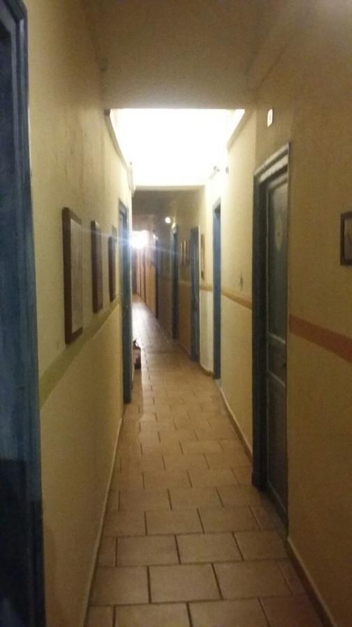 Hotel Regina パレルモ エクステリア 写真